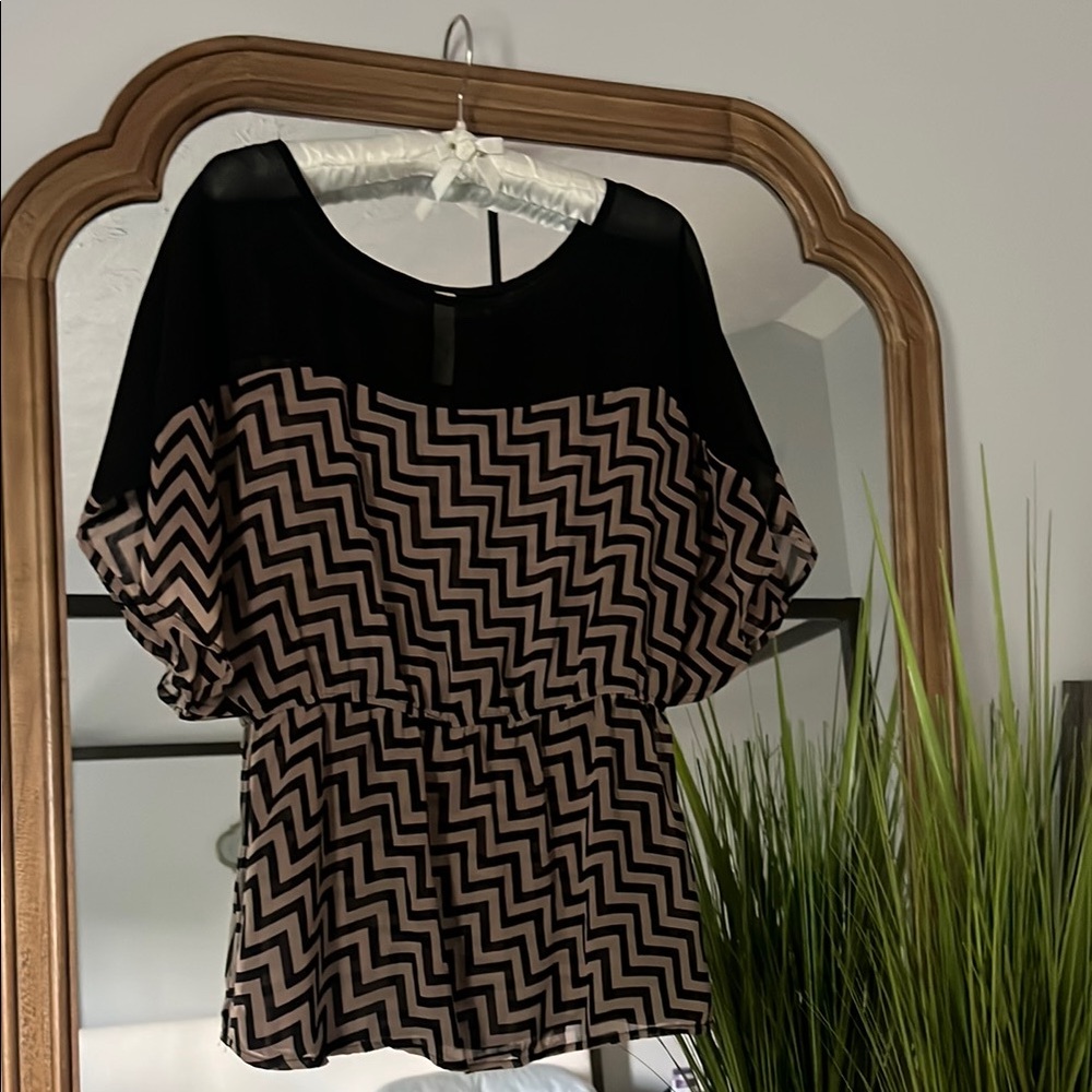 Chevron Patterned Black and Pink Women's Top